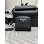 2025年早春新品入荷 PRADA  バッグの男性 3工場