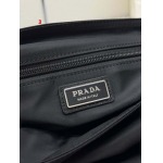 2025年早春新品入荷 PRADA  バッグの男性 3工場