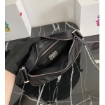 2025年早春新品入荷 PRADA  バッグの男性 3工場