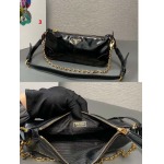 2025年早春新品入荷 PRADA  バッグ  3工場