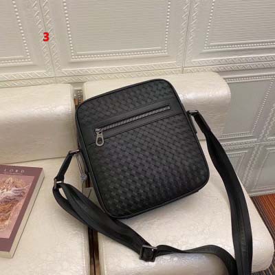 2025年早春新品入荷 Bottega Veneta   バ...