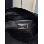 2025年早春新品入荷  PRADA    バッグの男性 3工場