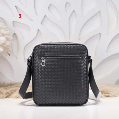 2025年早春新品入荷 Bottega Veneta  バッ...