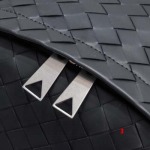 2025年早春新品入荷Bottega Veneta バッグの男性 3工場