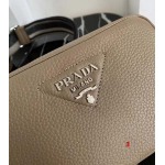 2025年早春新品入荷PRADA   バッグ 3工場