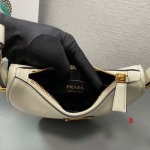 2025年早春新品入荷PRADA バッグ 3工場