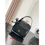 2025年早春原版復刻 新品入荷 CELINE 本革 バッグ xiu工場