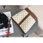 2025年早春原版復刻 新品入荷 CELINE 本革 バッグ xiu工場