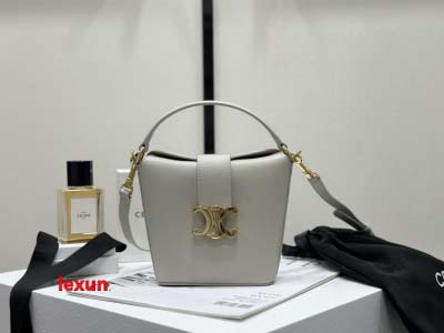 2025年早春原版復刻 新品入荷 CELINE 本革 バッグ...