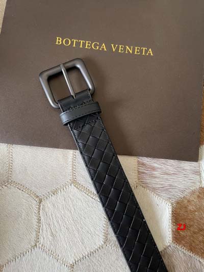 2025年早春新品入荷Bottega Veneta  本革 ...