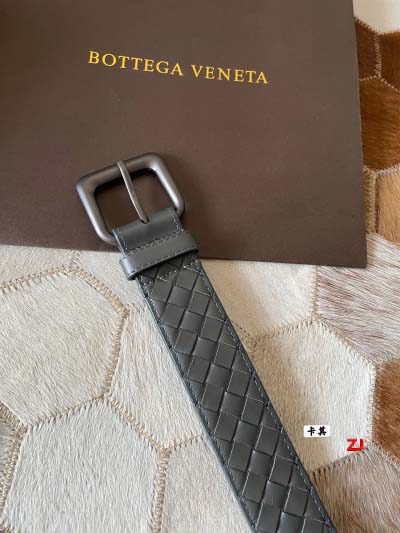 2025年早春新品入荷Bottega Veneta  本革 ...