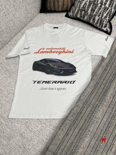 2025年1月9日早春新品入荷 バレンシアガ  半袖 Tシャ...