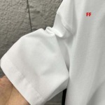 2025年1月10日早春新品入荷バーバリー 半袖 Tシャツ FF工場