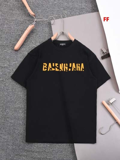 2025年1月10日早春新品入荷バレンシアガ 半袖 Tシャツ...