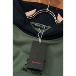 2025年1月10日早春新品入荷ARCTERYX  パーカー FF工場