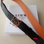 2025年早春新品入荷 LOEWE 本革 ベルト LANG工場