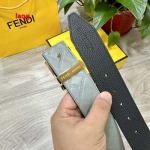 2025年早春新品入荷 FENDI 本革 ベルト LANG工場