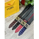 2025年早春新品入荷 FENDI 本革 ベルト LANG工場