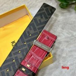 2025年早春新品入荷 FENDI 本革 ベルト LANG工場