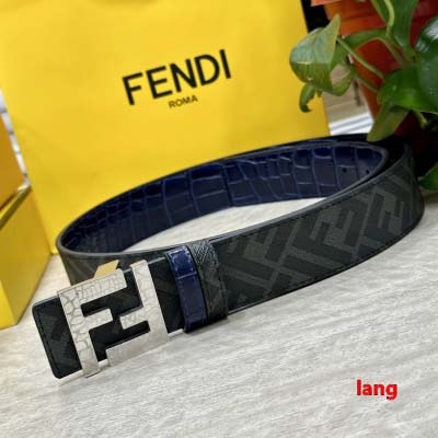 2025年早春新品入荷 FENDI 本革 ベルト LANG工...