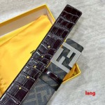 2025年早春新品入荷 FENDI 本革 ベルト LANG工場