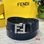 2025年早春新品入荷 FENDI 本革 ベルト LANG工場