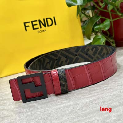 2025年早春新品入荷 FENDI 本革 ベルト LANG工...