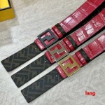 2025年早春新品入荷 FENDI 本革 ベルト LANG工場