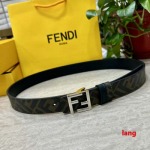 2025年早春新品入荷 FENDI 本革 ベルト LANG工場
