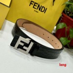 2025年早春新品入荷 FENDI 本革 ベルト LANG工場