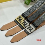 2025年早春新品入荷 FENDI 本革 ベルト LANG工場