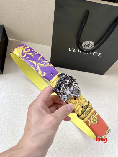 2025年早春新品入荷VERSACE  本革 ベルト LAN...