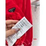 2025年早春高級N品新品 PRADA  上下セット KL工場