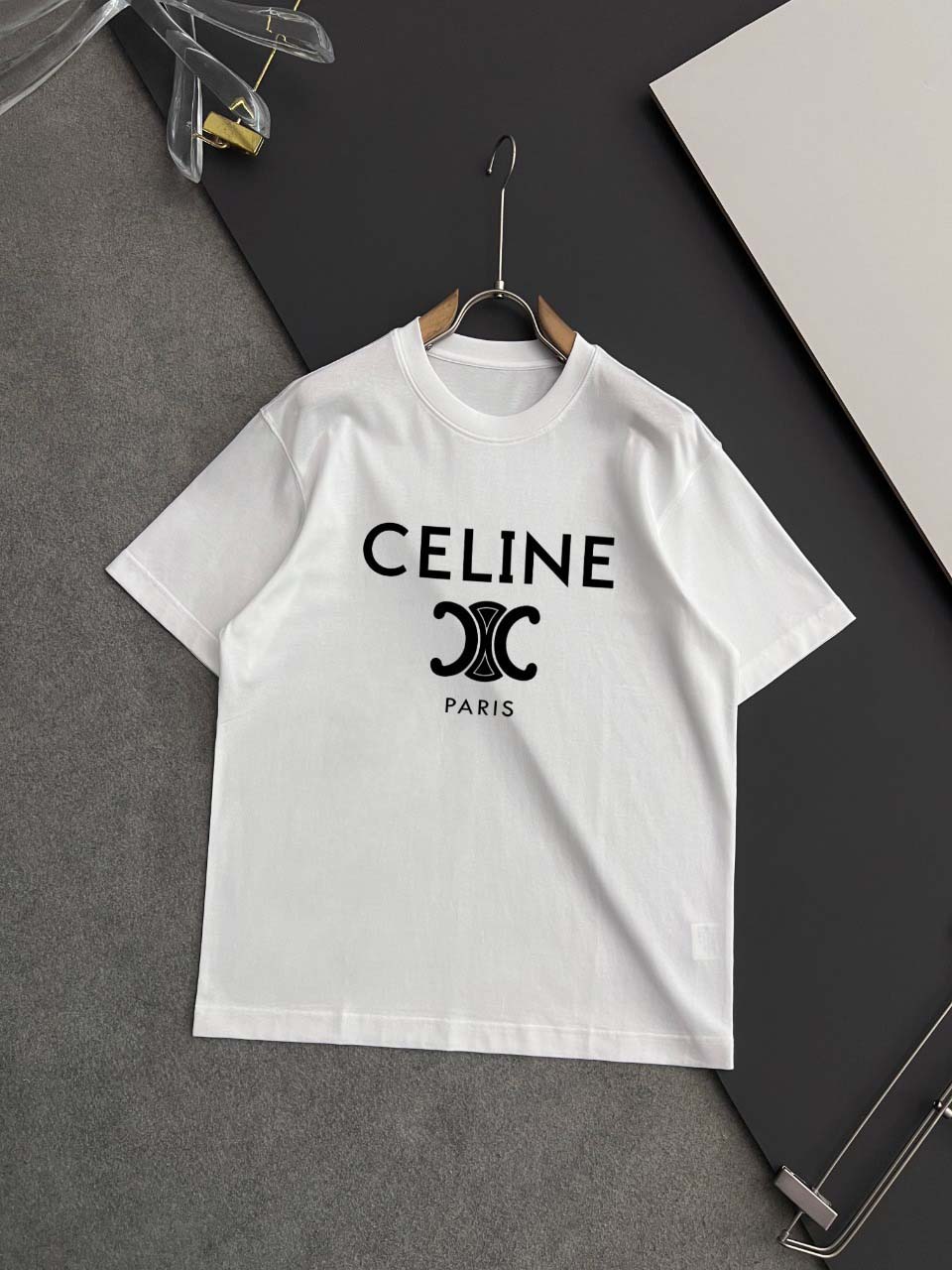 2025年1月17日春夏新品入荷CELINE 半袖 Tシャツ...