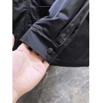 2025年1月21日早春新品入荷 PRADA 綿入れの服ジャケットアウター 118工場