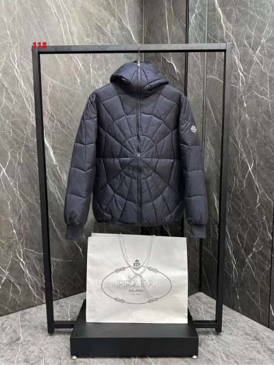 2025年1月21日早春新品入荷 モンクレール 綿入れの服ジ...