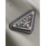 2025年1月21日早春新品入荷 PRADA PU ジャケットアウター 118工場