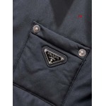 2025年1月21日高品質新品入荷PRADA 綿入れの服ダウンジャケット 118工場