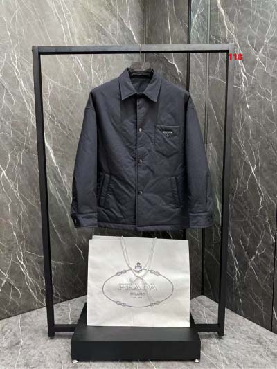 2025年1月21日高品質新品入荷PRADA 綿入れの服ダウ...