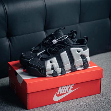 2025年1月25日高品質新品入荷Nike Air More...