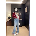 Loewe春モデル 欧品デニムワイドパンツ淡いブルーのトーンがさわやかです