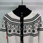 Khaite 24Fw 秋冬新作 Nostalgic Cedar White Small Tall Neck フェアアイルニードル