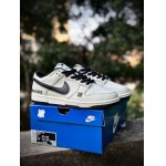 2025年1月27日新品入荷 Nike SB Dunk Low ×Undefeatedスニーカー/ランニングシューズ/カジュアルシューズ