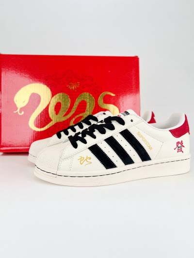 2025年1月27日新品入荷adidas Originals...