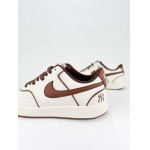 2025年1月27日新品入荷nike COURT VISION LOW、、、スニーカー/ランニングシューズ/カジュアルシューズ