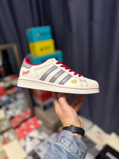 2025年1月27日新品入荷 adidas Supersta...