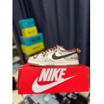 2025年1月30日新品入荷C Nike SB DuNiKe Low    スニーカー/ランニングシューズ/カジュアルシューズ