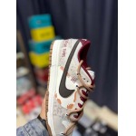 2025年1月30日新品入荷C Nike SB DuNiKe Low    スニーカー/ランニングシューズ/カジュアルシューズ