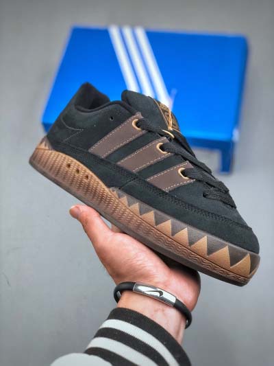 2025年1月30日新品入荷D Adimatic Low  ...