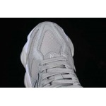 2025年1月31日新品入荷New Balance NB9060  U9060FGN スニーカー/ランニングシューズ/カジュアルシューズ